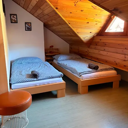 Gasthuis U Zdichyncu 3*